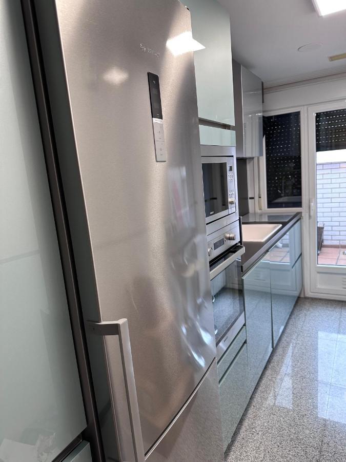 Apartamento Gran Via - Parking Gratis Salamanka Zewnętrze zdjęcie