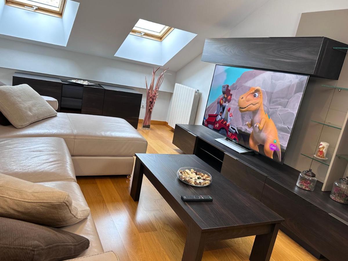 Apartamento Gran Via - Parking Gratis Salamanka Zewnętrze zdjęcie