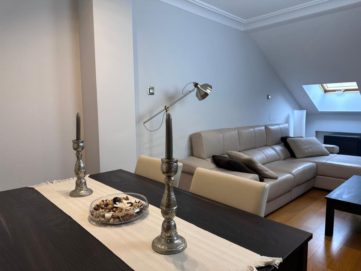Apartamento Gran Via - Parking Gratis Salamanka Zewnętrze zdjęcie
